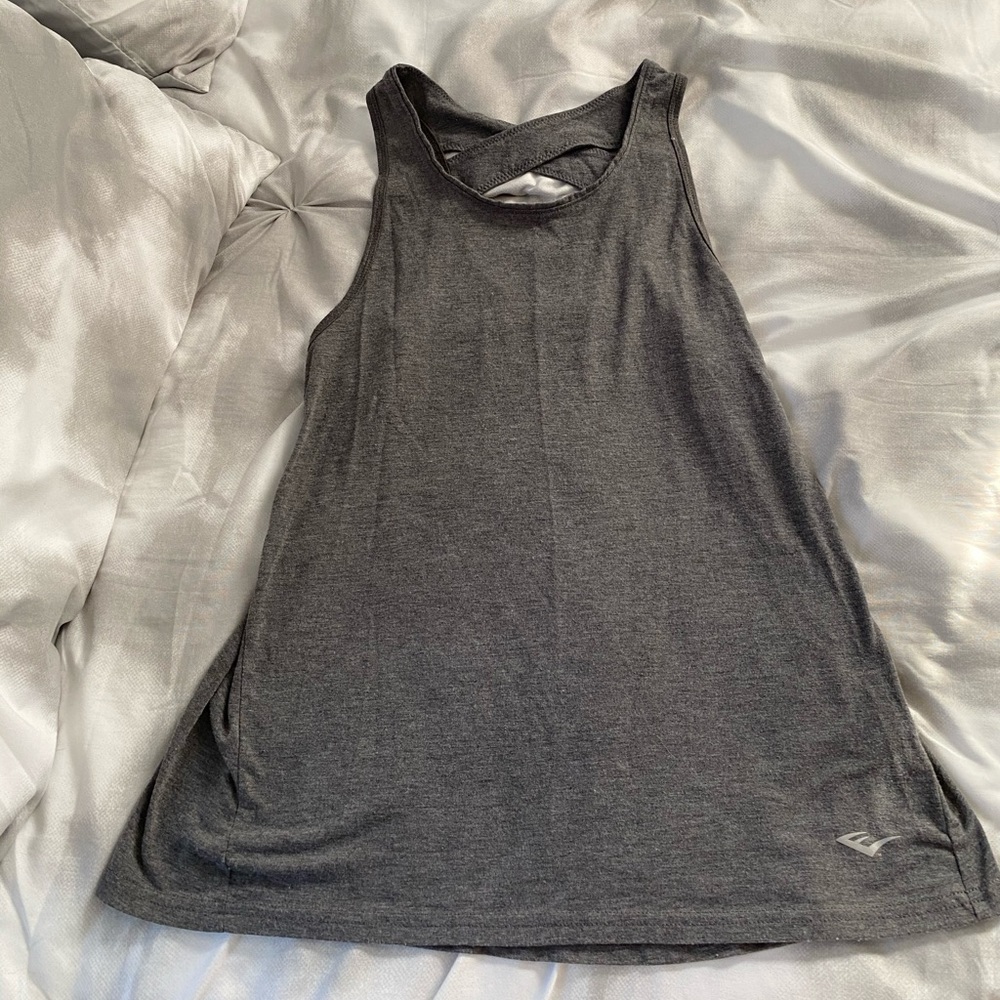 Everlast workout top
